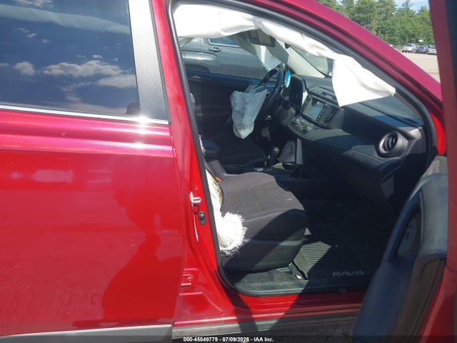 Toyota Rav4 Xle 2018 2T3RFREV6JW844152 Image 5
