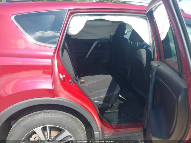 Toyota Rav4 Xle 2018 2T3RFREV6JW844152 Image 8
