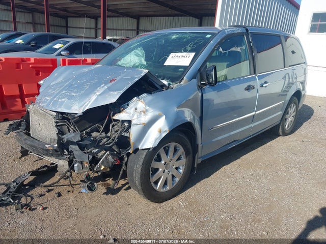 45549811 :رقم المزاد ، 2C4RC1BG2GR255389 vin ، 2016 Chrysler Town & Country Touring مزاد بيع