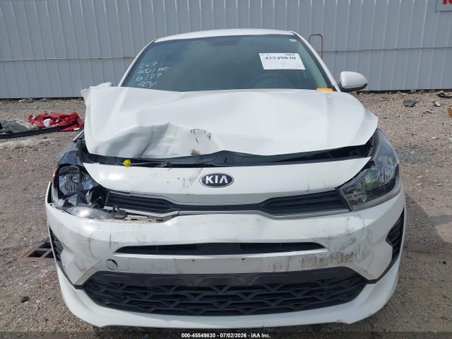 45549830 :رقم المزاد ، 3KPA24AD1ME372547 vin ، 2021 Kia Rio S مزاد بيع