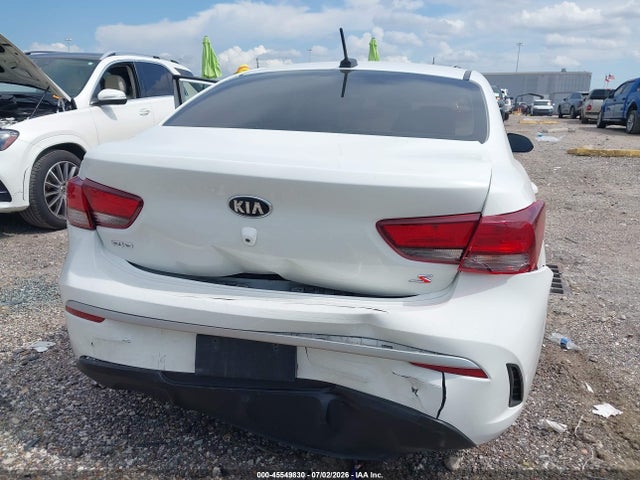 45549830 :رقم المزاد ، 3KPA24AD1ME372547 vin ، 2021 Kia Rio S مزاد بيع