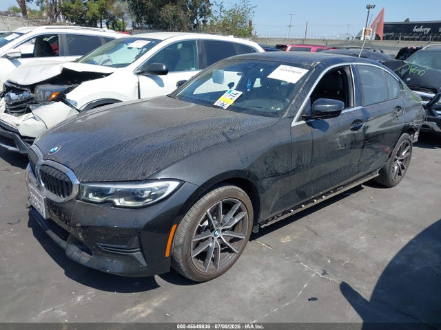 BMW 330I 2019 WBA5R1C5XKAJ99755 Image 2