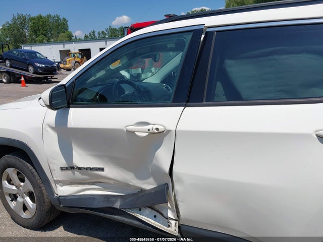 Продаж на аукціоні авто 2018 Jeep Compass Latitude 4x4, vin: 3C4NJDBB1JT423375, номер лоту: 45549858