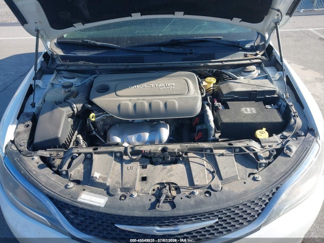 Aukcja sprzedaży 2015 Chrysler 200 C, vin: 1C3CCCCB8FN681902, numer aukcji: 45549920