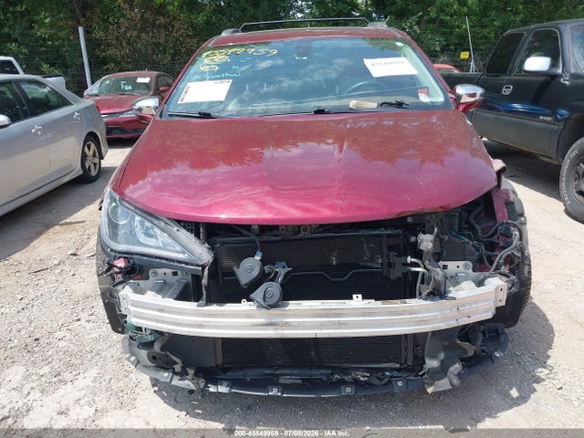45549959 :رقم المزاد ، 2C4RC1GG2HR588766 vin ، 2017 Chrysler Pacifica Limited مزاد بيع