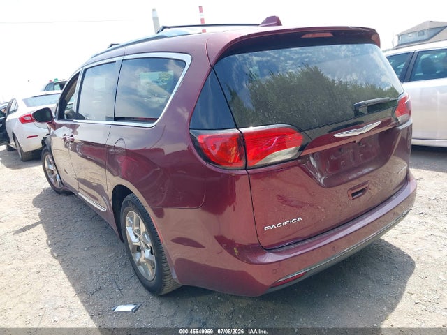 45549959 :رقم المزاد ، 2C4RC1GG2HR588766 vin ، 2017 Chrysler Pacifica Limited مزاد بيع