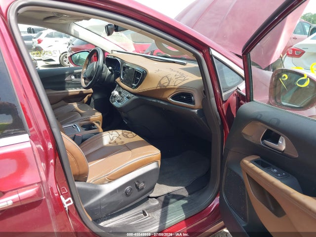45549959 :رقم المزاد ، 2C4RC1GG2HR588766 vin ، 2017 Chrysler Pacifica Limited مزاد بيع