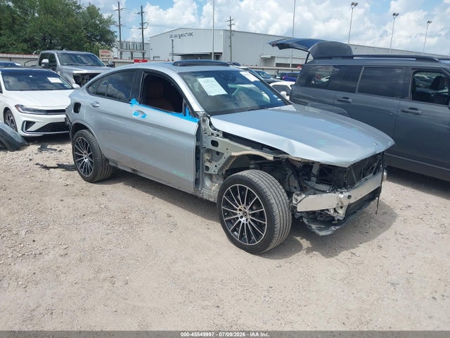 45549997 :رقم المزاد ، W1N0J8EB4MF933577 vin ، 2021 Mercedes-benz Glc 300 Coupe 4matic مزاد بيع