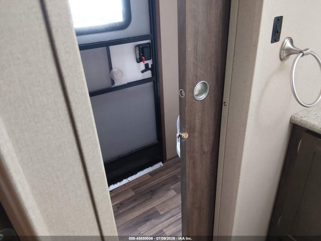Coleman Other 2015 4YDT24928FJ932837 Image 12