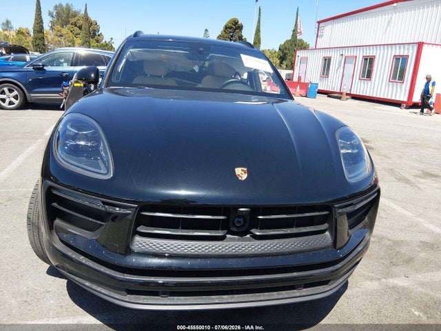 Porsche Macan T 2025 WP1AA2A50SLB01692 Image 12