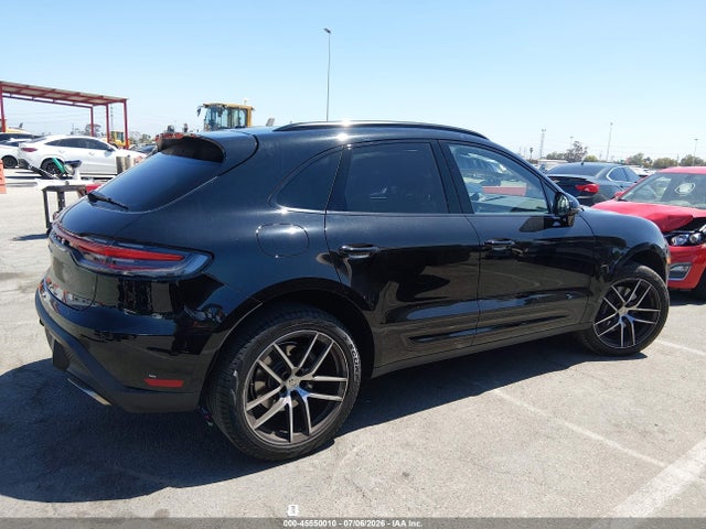 Porsche Macan T 2025 WP1AA2A50SLB01692 Image 13