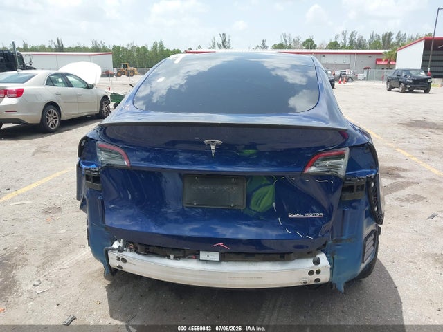 45550043 :رقم المزاد ، 7SAYGDEF1NF562617 vin ، 2022 Tesla Model Y Performance Dual Motor All-wheel Drive مزاد بيع