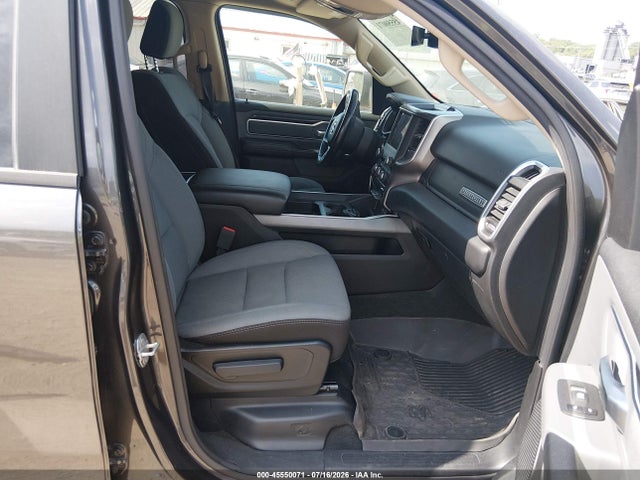 Продажа на аукционе авто 2020 Ram 1500 Big Horn  4x4 6'4 Box, vin: 1C6SRFBT7LN222834, номер лота: 45550071