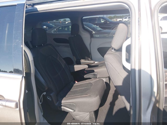 Продажа на аукционе авто 2017 Chrysler Pacifica Touring, vin: 2C4RC1DG4HR703288, номер лота: 45550076