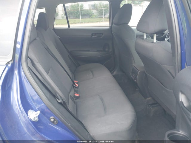 45550129 :رقم المزاد ، 7MUCAAAG9NV018034 vin ، 2022 Toyota Corolla Cross Le مزاد بيع