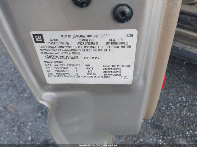 2006 Chevrolet Suburban 1500 Ls მანქანა იყიდება აუქციონზე, vin: 1GNEC16ZX6J170093, აუქციონის ნომერი: 45550171