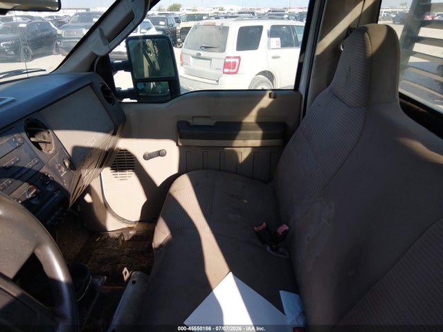 2008 Ford Super Duty F-550 Drw Xl/xlt მანქანა იყიდება აუქციონზე, vin: 1FDAF56R88EE59289, აუქციონის ნომერი: 45550186