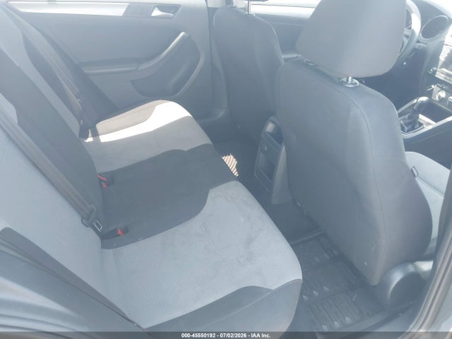 3VW2B7AJ2JM228161 Volkswagen Jetta 1.4t S