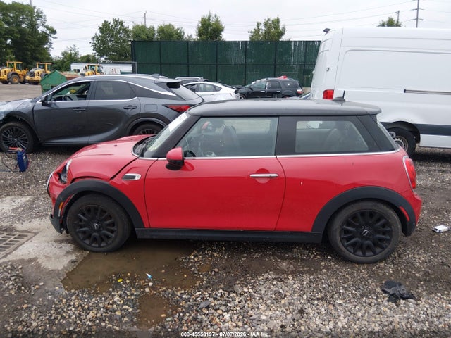 Auction sale of the 2019 Mini Hardtop Cooper, vin: WMWXP5C54K2H31505, lot number: 45550197