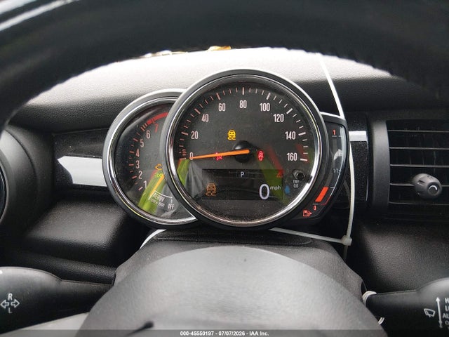 Auction sale of the 2019 Mini Hardtop Cooper, vin: WMWXP5C54K2H31505, lot number: 45550197