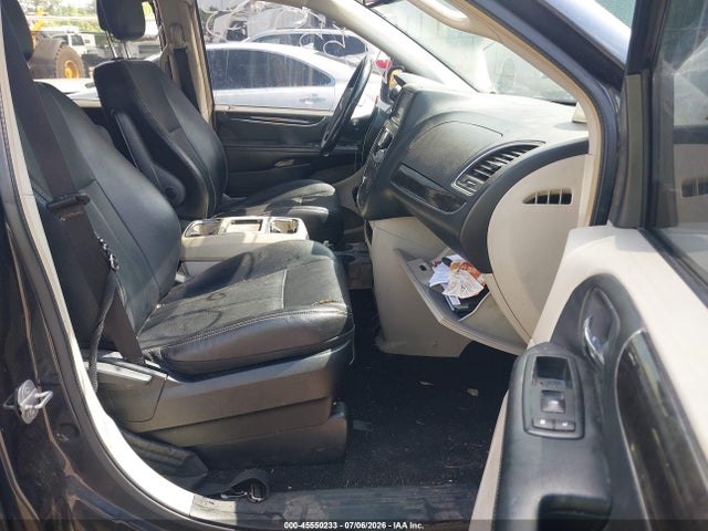 45550233 :رقم المزاد ، 2C4RC1BG5ER177915 vin ، 2014 Chrysler Town & Country Touring مزاد بيع
