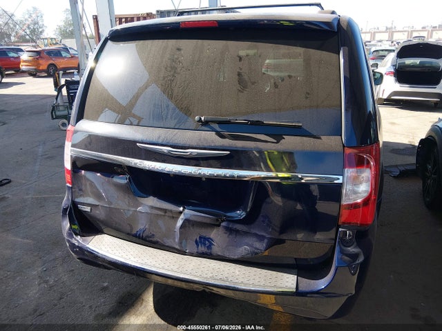 2013 Chrysler Town & Country Touring მანქანა იყიდება აუქციონზე, vin: 2C4RC1BG9DR743198, აუქციონის ნომერი: 45550261