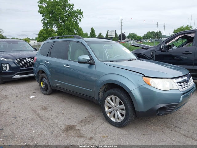 Продажа на аукционе авто 2011 Subaru Forester 2.5x Premium, vin: JF2SHBDC3BH742013, номер лота: 45550309