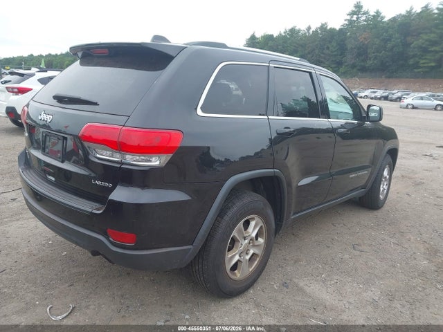 45550351 :رقم المزاد ، 1C4RJFAG2FC838623 vin ، 2015 Jeep Grand Cherokee Laredo مزاد بيع
