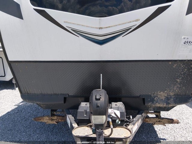 45550411 :رقم المزاد ، 4X4TFLA24MD442883 vin ، 2021 Flagstaff Micro Lite مزاد بيع