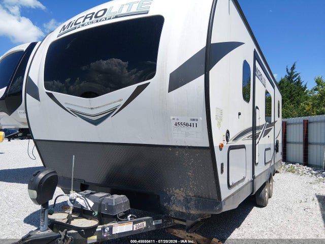 45550411 :رقم المزاد ، 4X4TFLA24MD442883 vin ، 2021 Flagstaff Micro Lite مزاد بيع