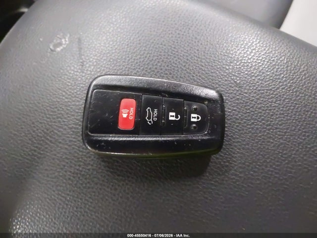 2021 Toyota Rav4 Xle მანქანა იყიდება აუქციონზე, vin: 2T3P1RFV2MW164290, აუქციონის ნომერი: 45550416