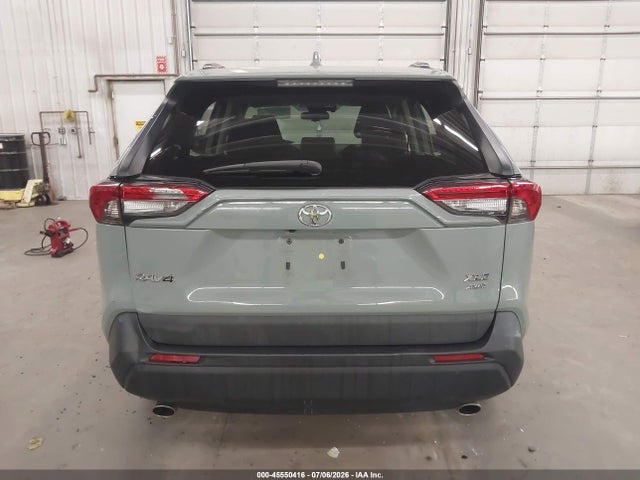 2021 Toyota Rav4 Xle მანქანა იყიდება აუქციონზე, vin: 2T3P1RFV2MW164290, აუქციონის ნომერი: 45550416
