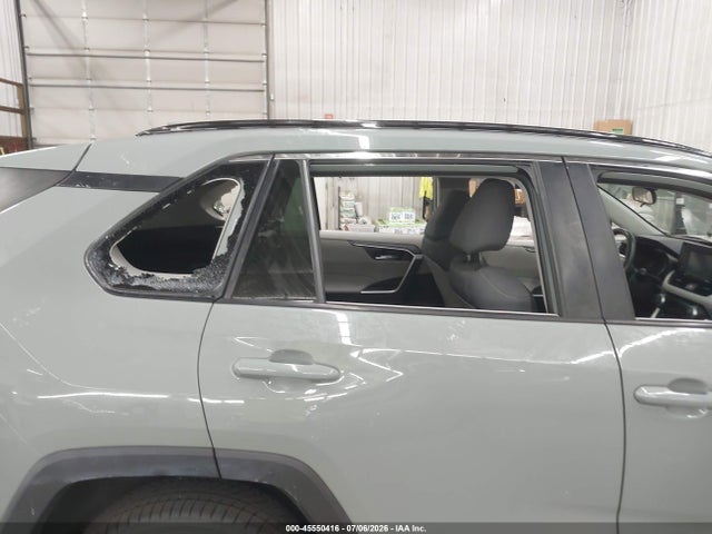 2021 Toyota Rav4 Xle მანქანა იყიდება აუქციონზე, vin: 2T3P1RFV2MW164290, აუქციონის ნომერი: 45550416