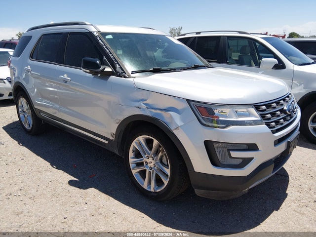 Ford EXPLORER XLT 2017 1FM5K7D84HGD40047 Image 1