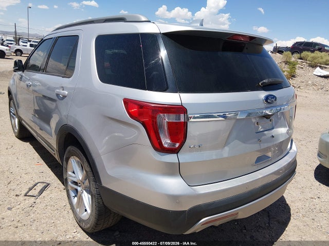 Ford EXPLORER XLT 2017 1FM5K7D84HGD40047 Image 3