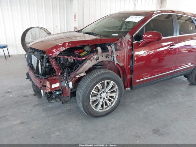 45550447 :رقم المزاد ، 1GYKNCRS3JZ210700 vin ، 2018 Cadillac Xt5 Luxury مزاد بيع