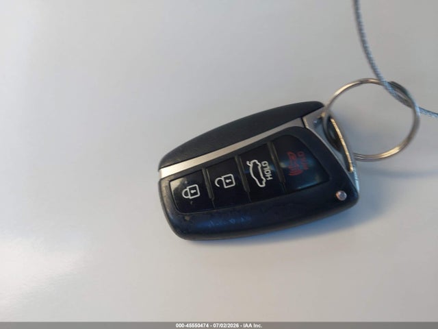Hyundai Genesis 3.8 2015 KMHGN4JE0FU076798 Image 11