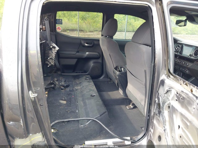 45550489 :رقم المزاد ، 5TFCZ5AN7JX143336 vin ، 2018 Toyota Tacoma Trd Off Road مزاد بيع