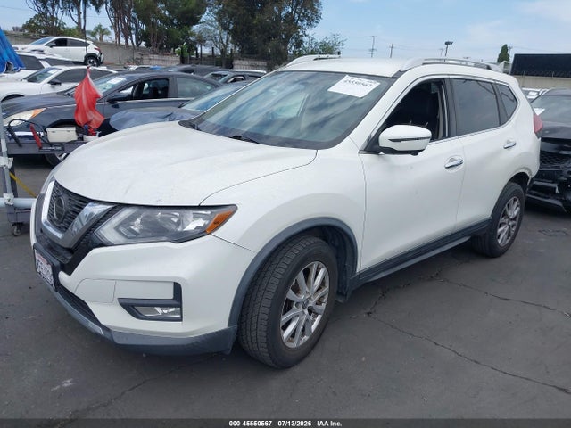Nissan ROGUE SV 2018 KNMAT2MV1JP619647 Image 2
