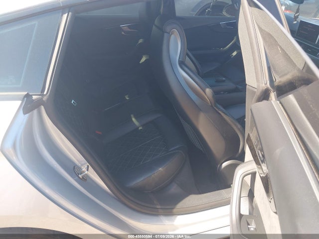 WAUC4CF56KA013612 Audi S5 3.0t Premium