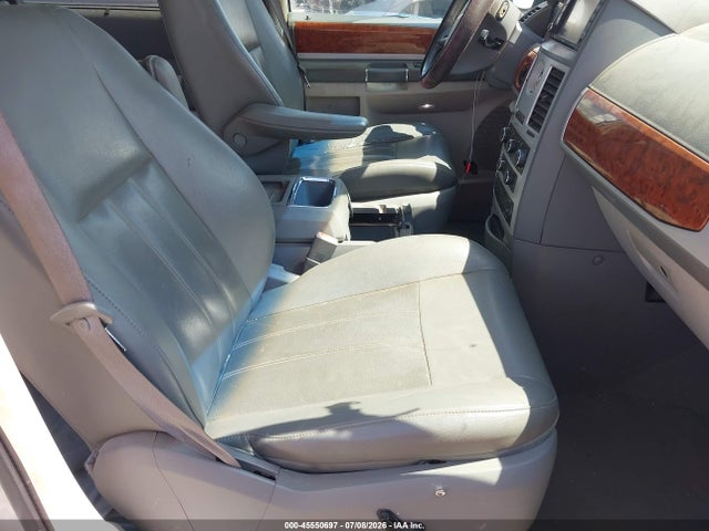 Продаж на аукціоні авто 2009 Chrysler Town & Country Touring, vin: 2A8HR54129R528000, номер лоту: 45550697