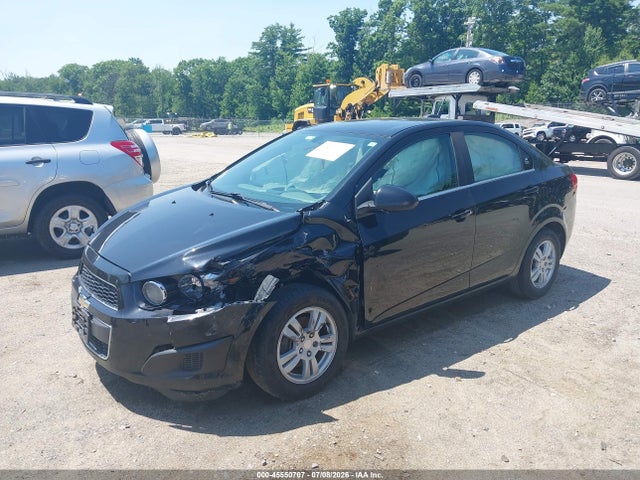 Chevrolet Sonic Lt Auto 2016 1G1JC5SH1G4171315 Image 2