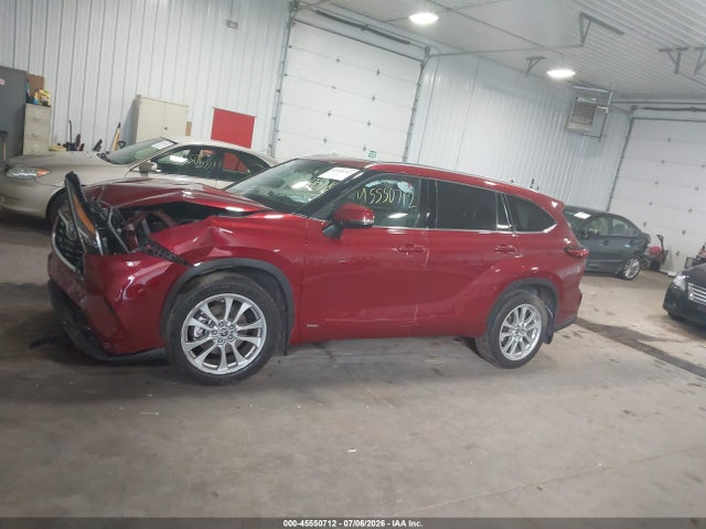 2022 Toyota Highlander Hybrid Limited მანქანა იყიდება აუქციონზე, vin: 5TDXBRCH5NS551673, აუქციონის ნომერი: 45550712