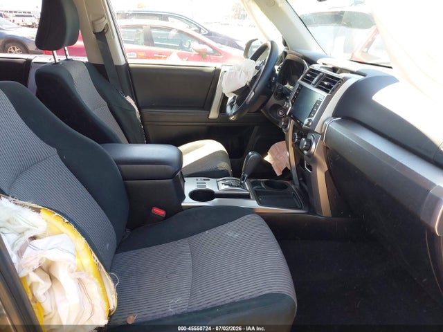 Toyota 4RUNNER SR5 2020 JTEZU5JR9L5218561 Image 5