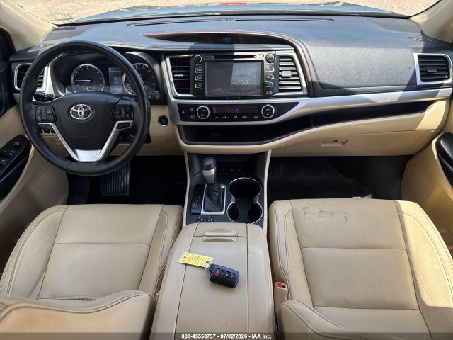 Продаж на аукціоні авто 2017 Toyota Highlander Xle, vin: 5TDJZRFH0HS457900, номер лоту: 45550737