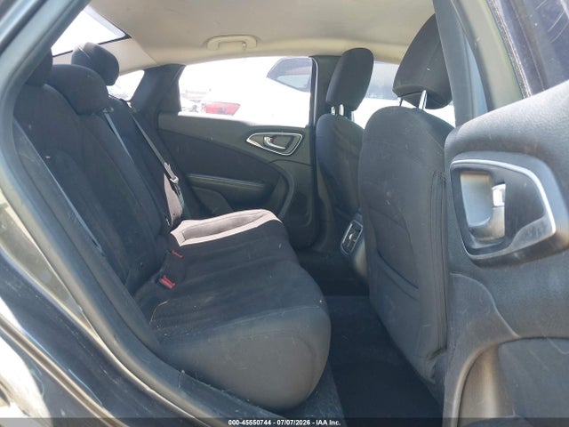 1C3CCCAB2FN654245 Chrysler 200 Limited