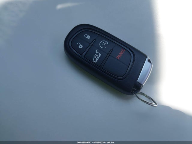 Продажа на аукционе авто 2019 Jeep Cherokee Limited Fwd, vin: 1C4PJLDB3KD325732, номер лота: 45550777