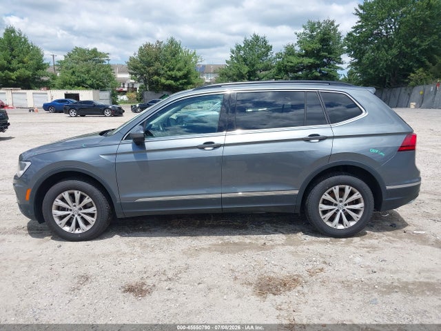 Продажа на аукционе авто 2018 Volkswagen Tiguan 2.0t Se/2.0t Sel, vin: 3VV2B7AX0JM094226, номер лота: 45550790