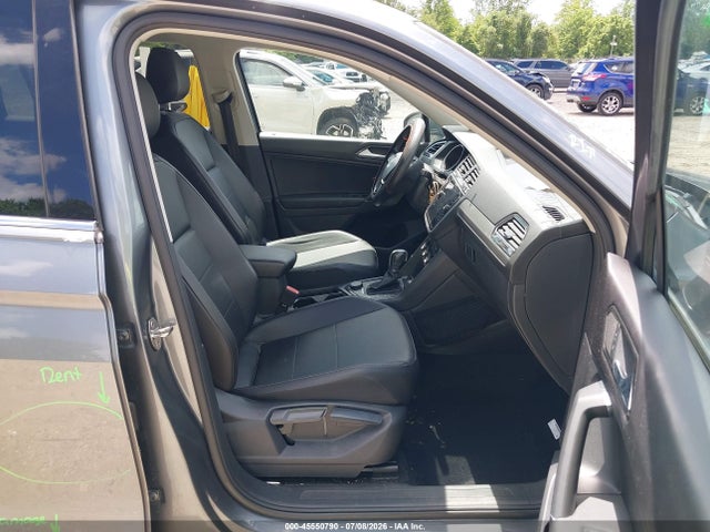 Продажа на аукционе авто 2018 Volkswagen Tiguan 2.0t Se/2.0t Sel, vin: 3VV2B7AX0JM094226, номер лота: 45550790