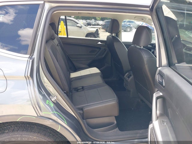 Продажа на аукционе авто 2018 Volkswagen Tiguan 2.0t Se/2.0t Sel, vin: 3VV2B7AX0JM094226, номер лота: 45550790